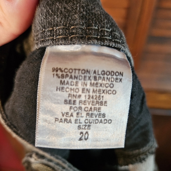 Source of Wisdom grey wash jeans - Picture 7 of 7